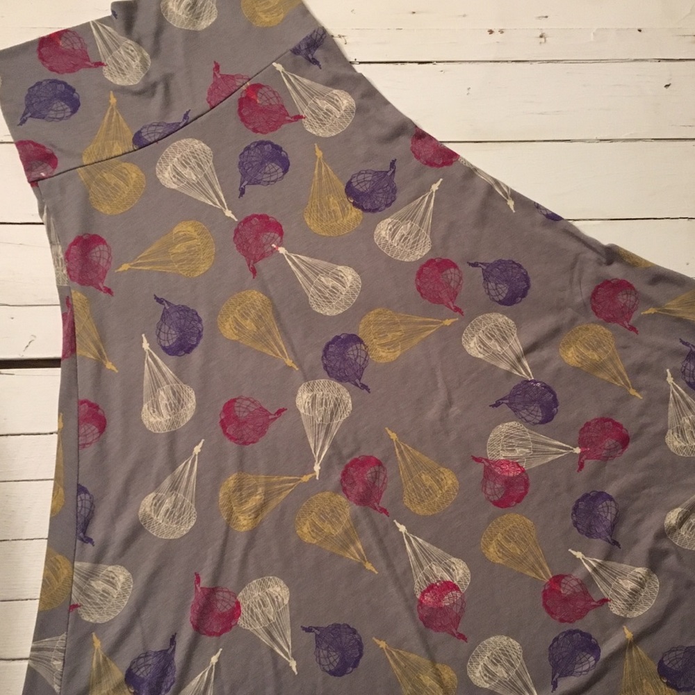 LuLaRoe maxi skirt. Size XS.